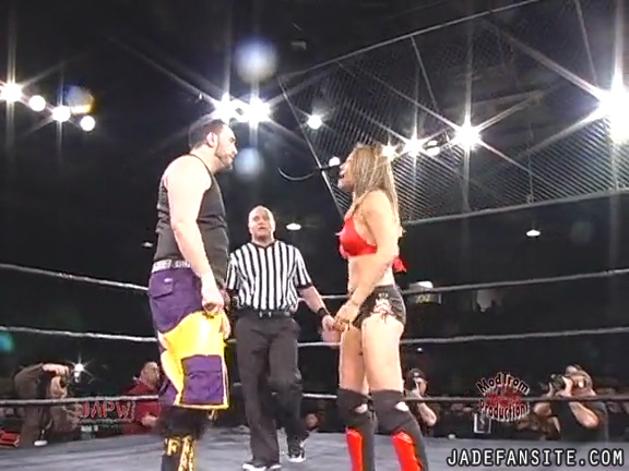 Mia-HardwayvsSocial-Fear_Still463.jpg