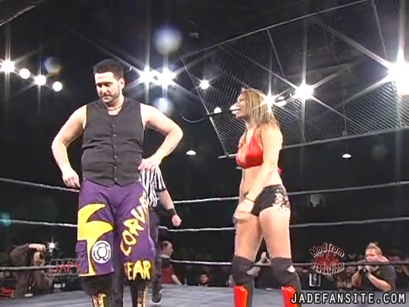 Mia-HardwayvsSocial-Fear_Still466.jpg
