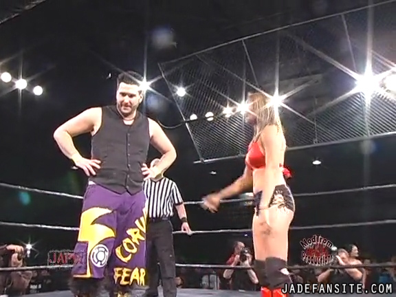 Mia-HardwayvsSocial-Fear_Still470.jpg