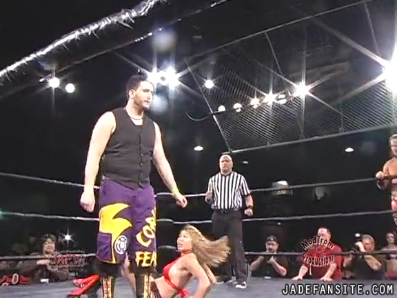 Mia-HardwayvsSocial-Fear_Still479.jpg