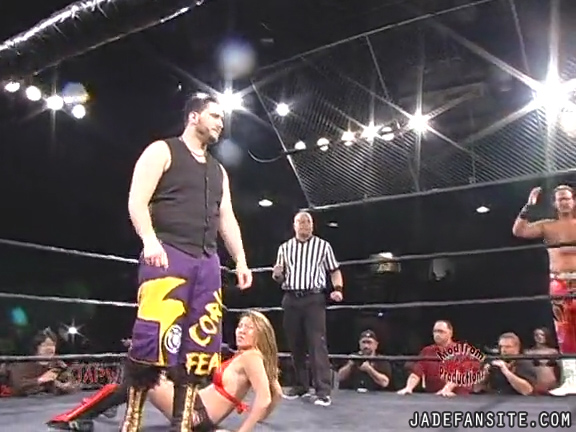 Mia-HardwayvsSocial-Fear_Still480.jpg