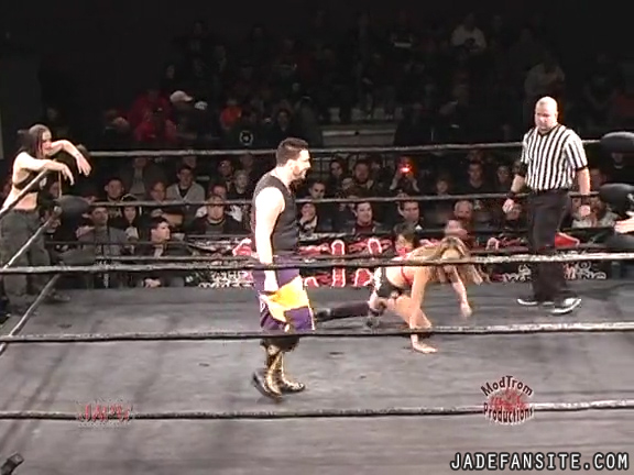 Mia-HardwayvsSocial-Fear_Still489.jpg