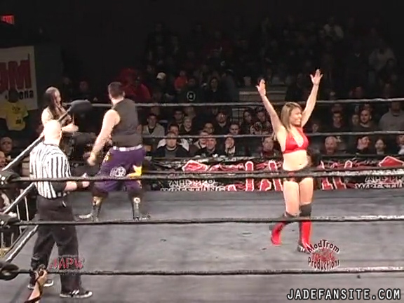 Mia-HardwayvsSocial-Fear_Still515.jpg