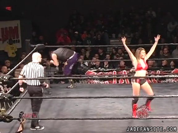 Mia-HardwayvsSocial-Fear_Still517.jpg