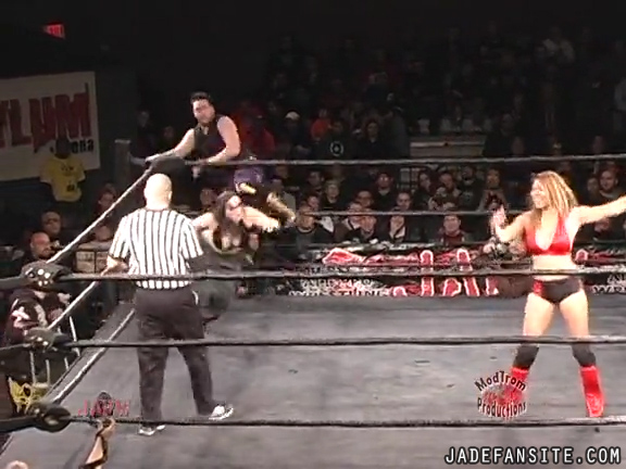 Mia-HardwayvsSocial-Fear_Still518.jpg