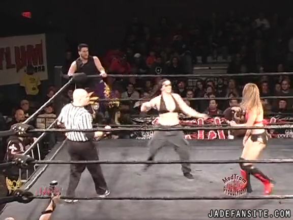 Mia-HardwayvsSocial-Fear_Still519.jpg
