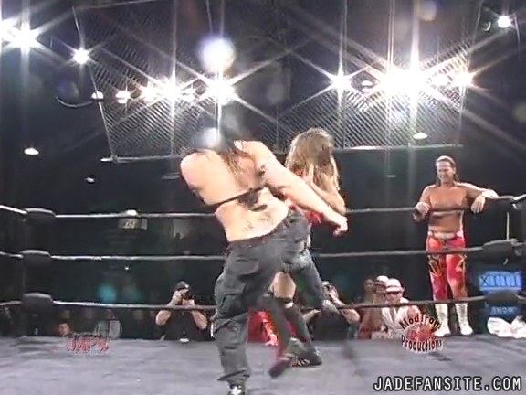 Mia-HardwayvsSocial-Fear_Still534.jpg