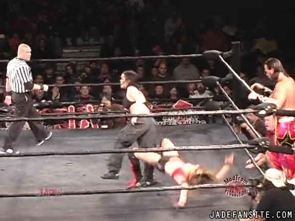 Mia-HardwayvsSocial-Fear_Still551.jpg