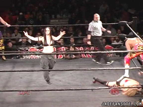 Mia-HardwayvsSocial-Fear_Still554.jpg