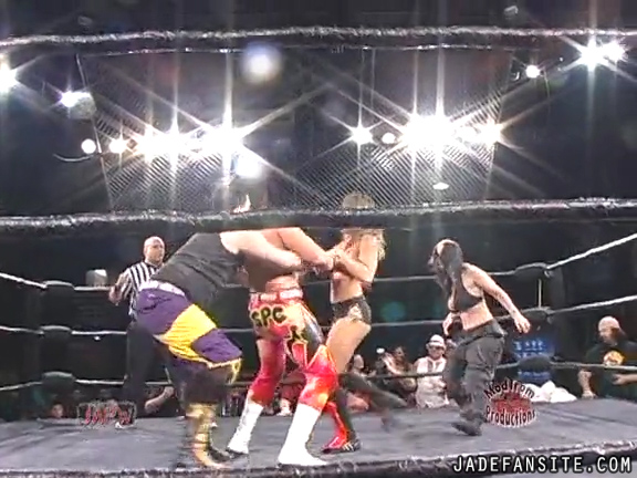 Mia-HardwayvsSocial-Fear_Still561.jpg