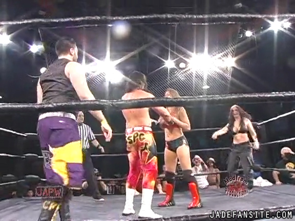 Mia-HardwayvsSocial-Fear_Still563.jpg