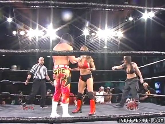 Mia-HardwayvsSocial-Fear_Still568.jpg