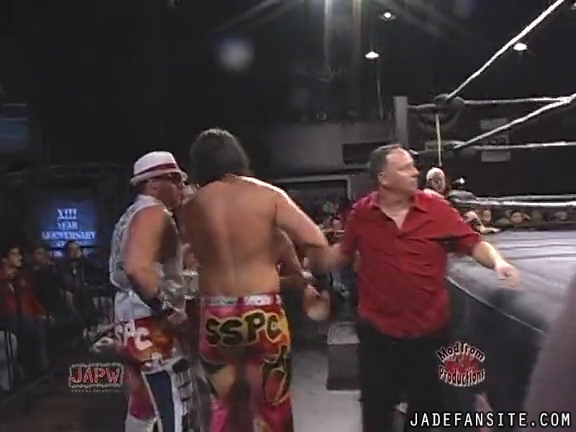 Mia-HardwayvsSocial-Fear_Still585.jpg