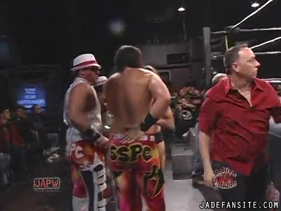 Mia-HardwayvsSocial-Fear_Still586.jpg