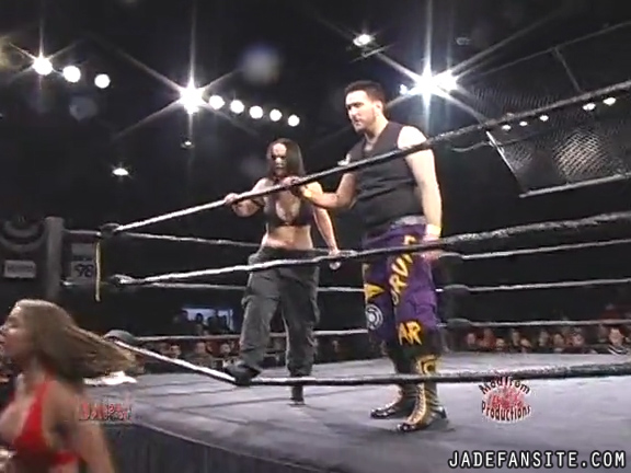 Mia-HardwayvsSocial-Fear_Still592.jpg