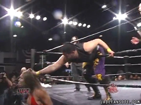 Mia-HardwayvsSocial-Fear_Still593.jpg
