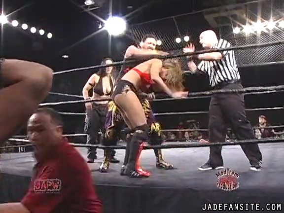 Mia-HardwayvsSocial-Fear_Still603.jpg