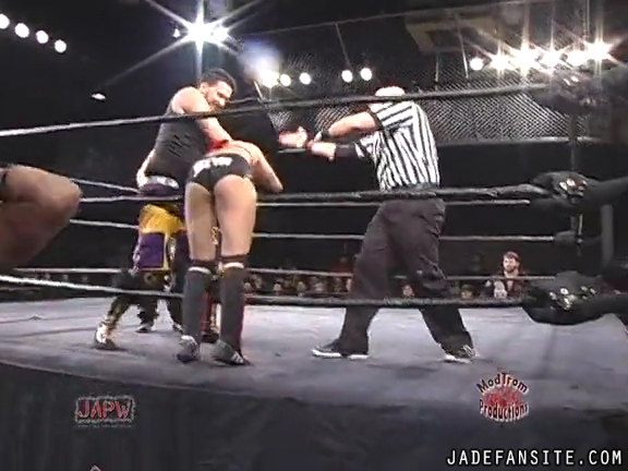 Mia-HardwayvsSocial-Fear_Still605.jpg