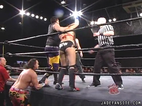 Mia-HardwayvsSocial-Fear_Still610.jpg