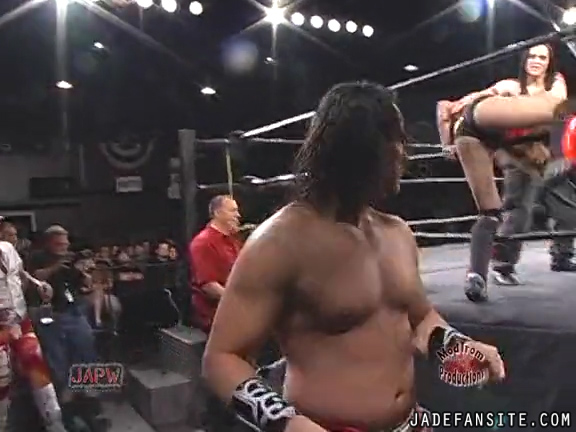 Mia-HardwayvsSocial-Fear_Still615.jpg
