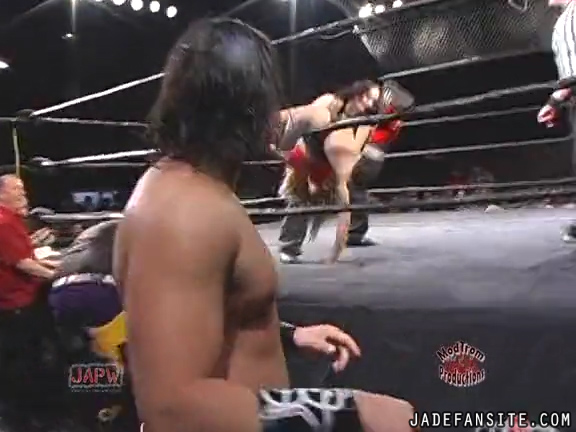 Mia-HardwayvsSocial-Fear_Still616.jpg