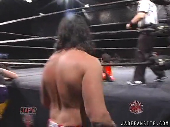 Mia-HardwayvsSocial-Fear_Still617.jpg