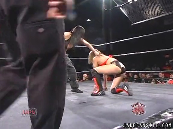 Mia-HardwayvsSocial-Fear_Still660.jpg