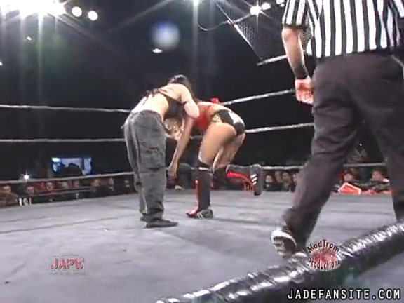 Mia-HardwayvsSocial-Fear_Still663.jpg