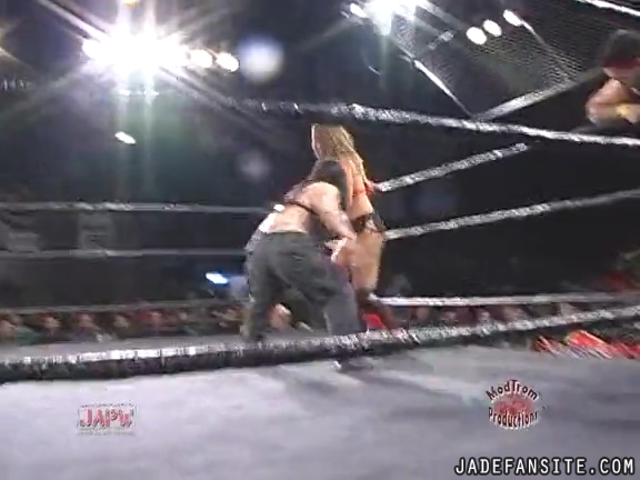 Mia-HardwayvsSocial-Fear_Still668.jpg