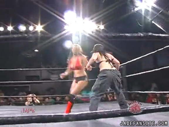 Mia-HardwayvsSocial-Fear_Still669.jpg
