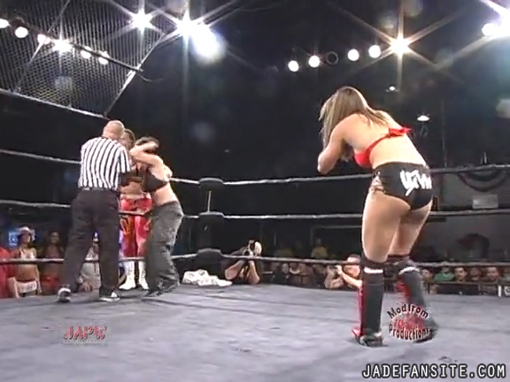 Mia-HardwayvsSocial-Fear_Still680.jpg