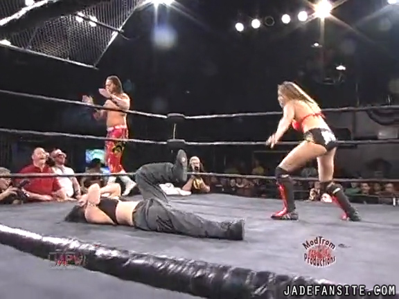 Mia-HardwayvsSocial-Fear_Still692.jpg