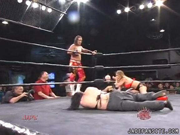 Mia-HardwayvsSocial-Fear_Still723.jpg