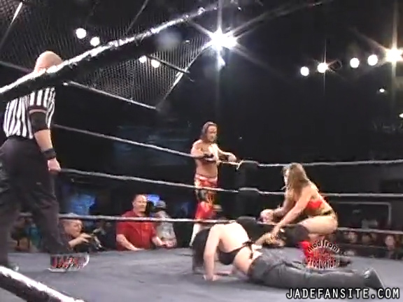 Mia-HardwayvsSocial-Fear_Still726.jpg