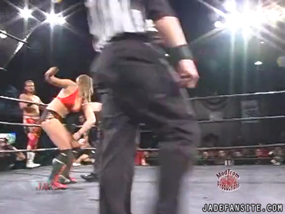 Mia-HardwayvsSocial-Fear_Still749.jpg