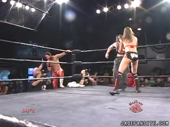 Mia-HardwayvsSocial-Fear_Still755.jpg