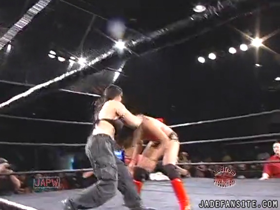 Mia-HardwayvsSocial-Fear_Still760.jpg