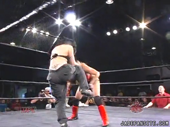 Mia-HardwayvsSocial-Fear_Still762.jpg