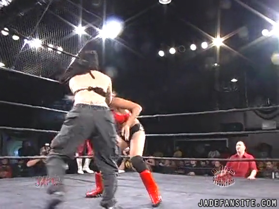 Mia-HardwayvsSocial-Fear_Still763.jpg