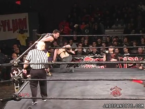 Mia-HardwayvsSocial-Fear_Still778.jpg