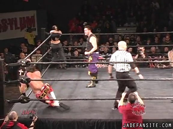 Mia-HardwayvsSocial-Fear_Still787.jpg