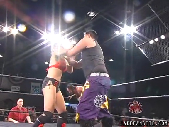 Mia-HardwayvsSocial-Fear_Still794.jpg