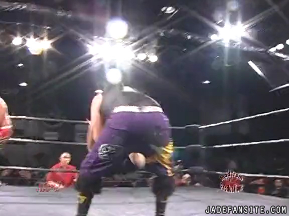 Mia-HardwayvsSocial-Fear_Still799.jpg