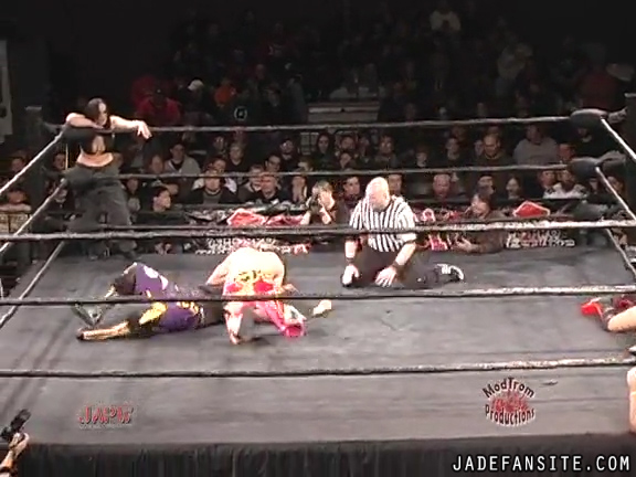 Mia-HardwayvsSocial-Fear_Still806.jpg