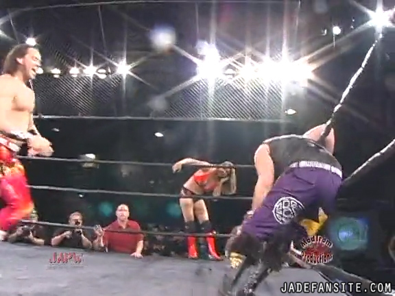 Mia-HardwayvsSocial-Fear_Still818.jpg