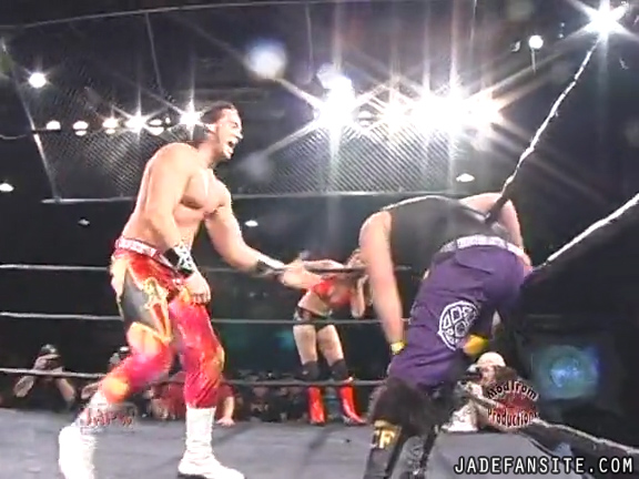 Mia-HardwayvsSocial-Fear_Still819.jpg