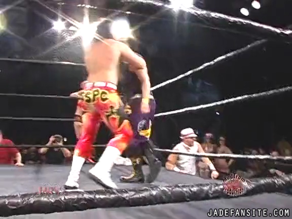 Mia-HardwayvsSocial-Fear_Still832.jpg