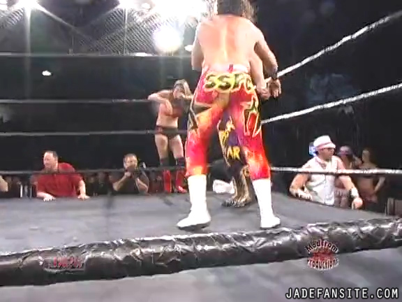 Mia-HardwayvsSocial-Fear_Still833.jpg