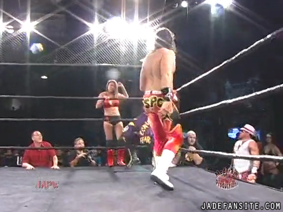Mia-HardwayvsSocial-Fear_Still837.jpg
