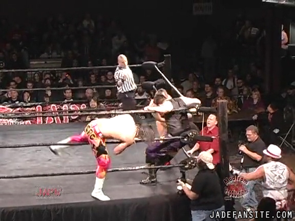 Mia-HardwayvsSocial-Fear_Still844.jpg